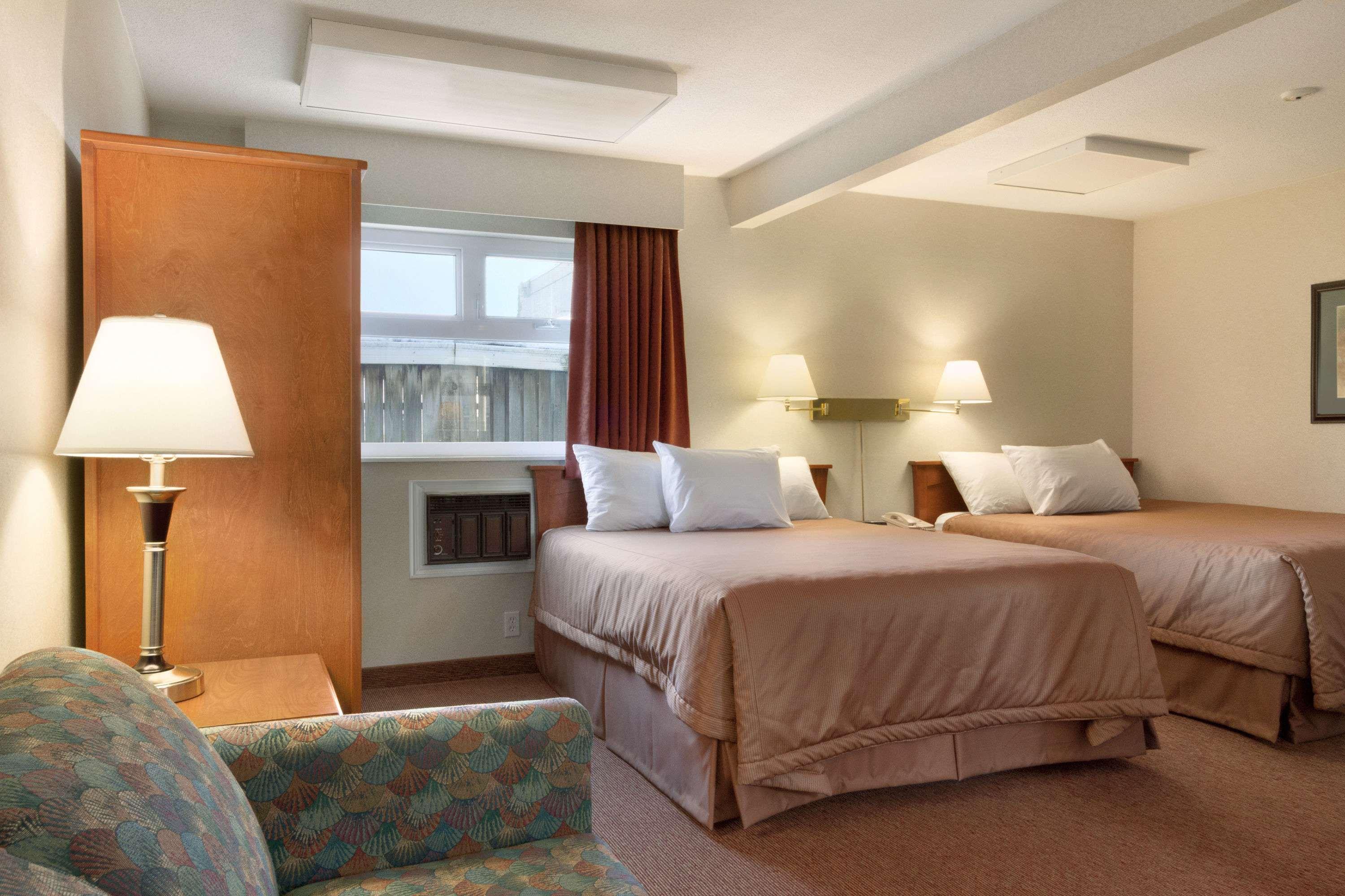 Travelodge By Wyndham Distrito de Langley Exterior foto