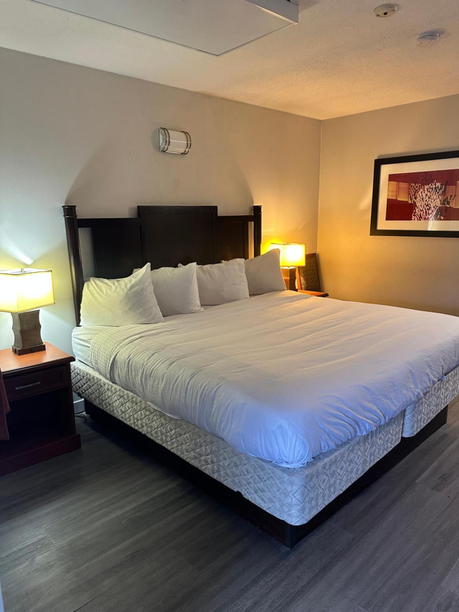 Travelodge By Wyndham Distrito de Langley Exterior foto